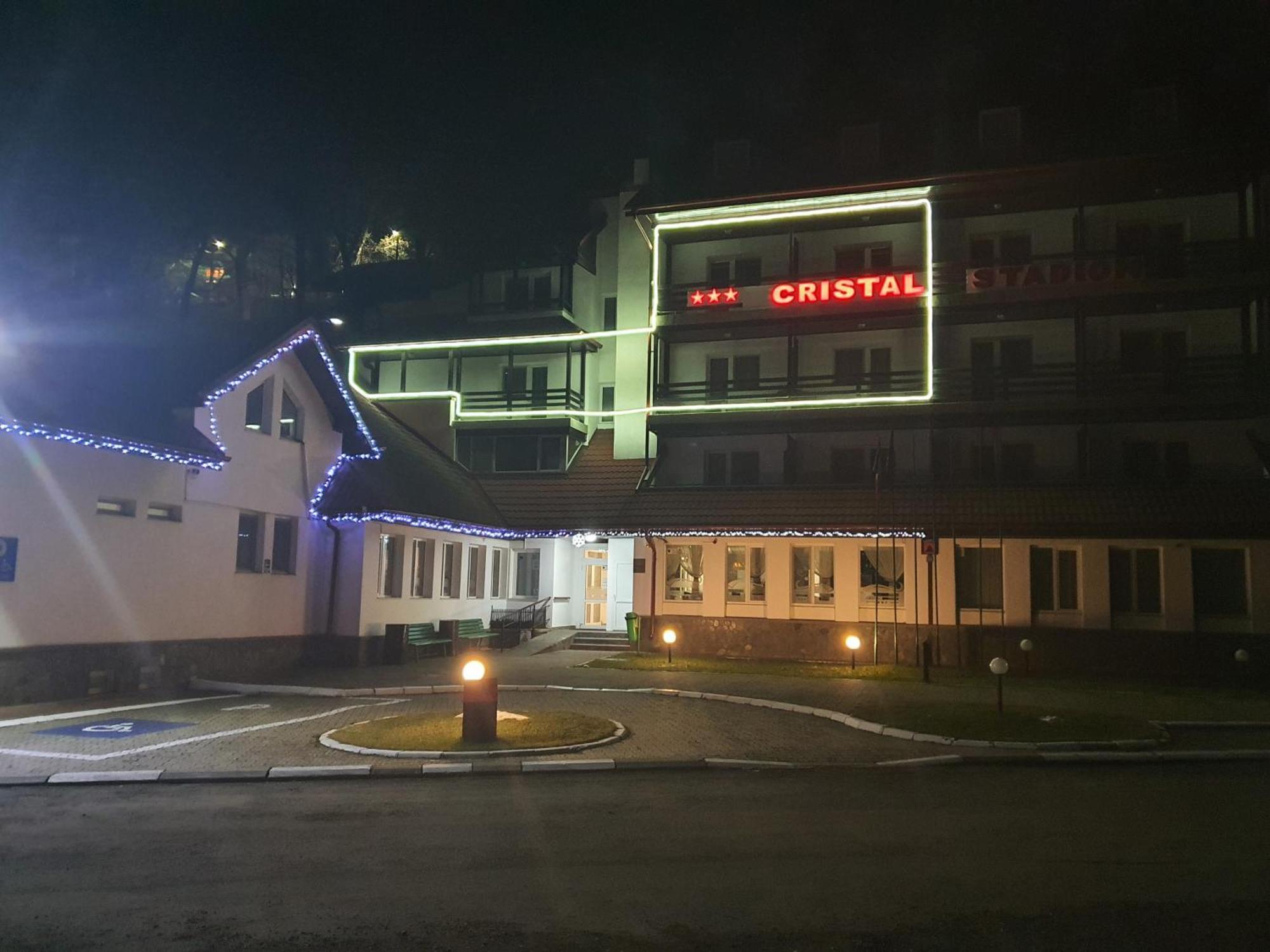 Hotel Cristal-Stadion Sinaia Exterior foto